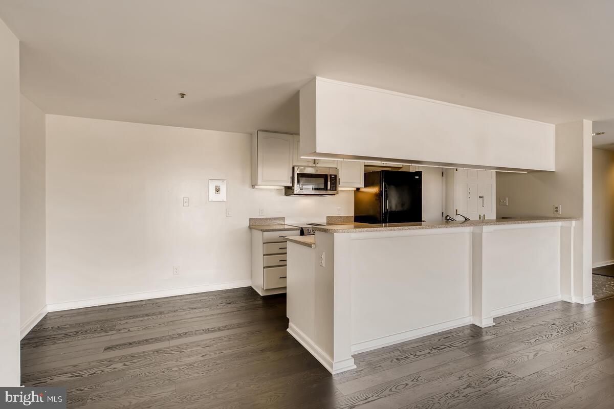 INNER HARBOR - Residential Lease