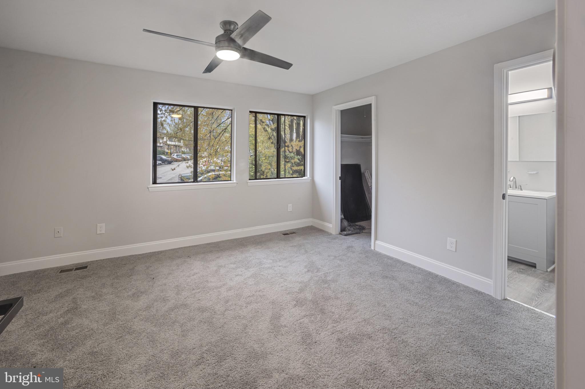 KIMBERLY WOODS VILLAGE - Residential