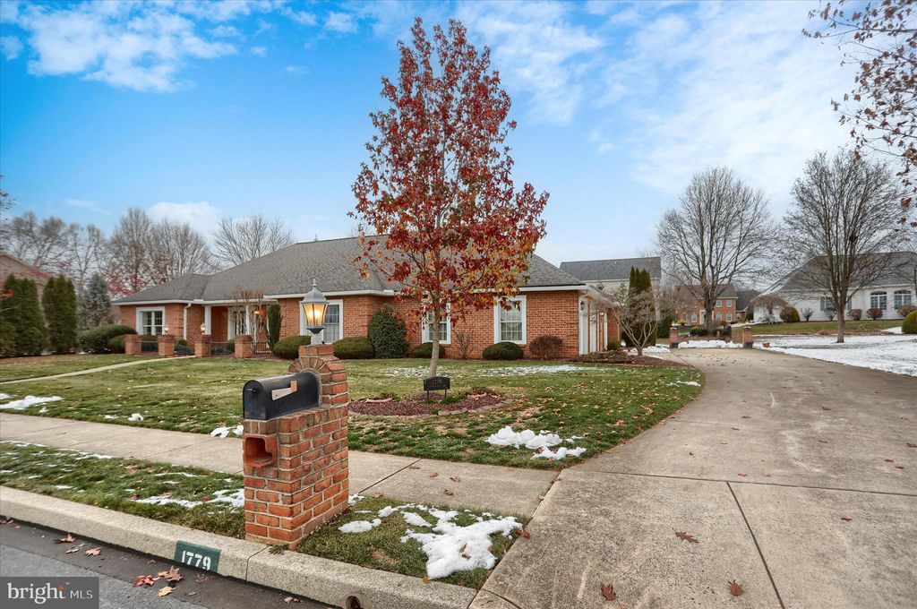 Photo of 1779 Summerfield Dr, MECHANICSBURG, PA 17055 (MLS # PACB2049086)