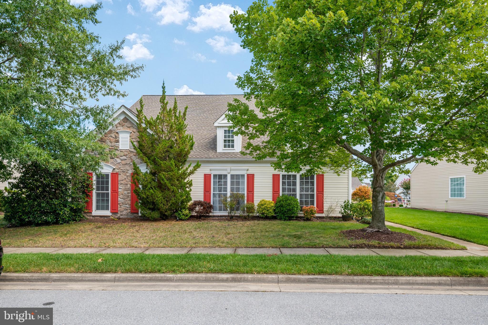 EASTON CLUB EAST - Residential