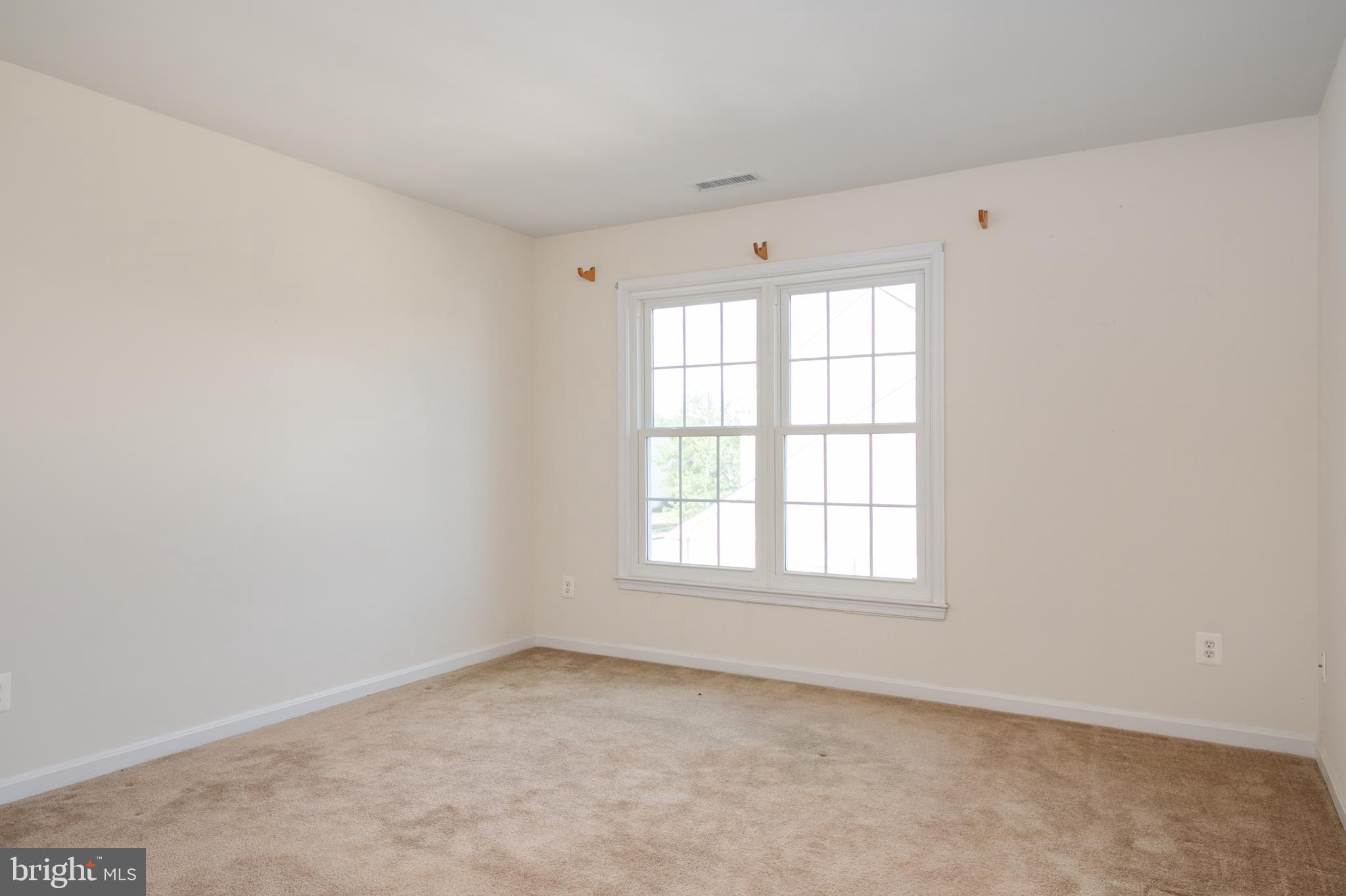 EASTON CLUB EAST - Residential