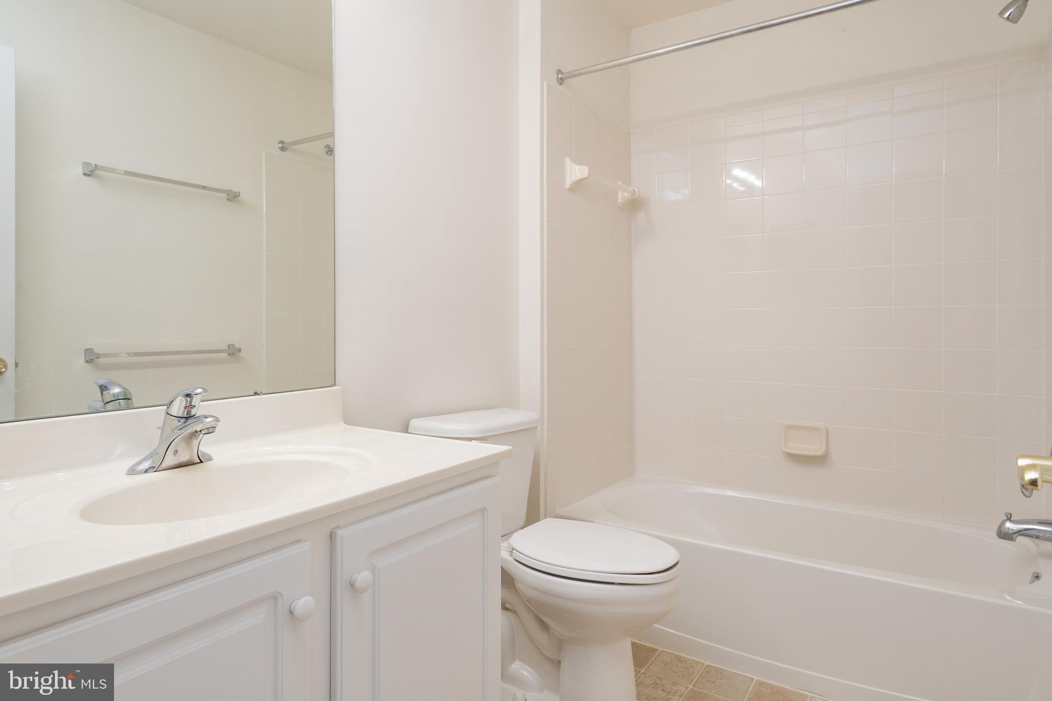 EASTON CLUB EAST - Residential