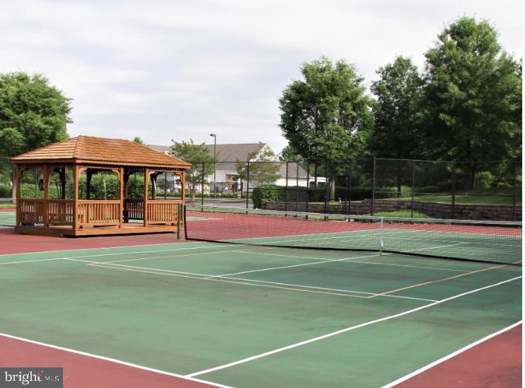 EASTON CLUB EAST - Residential