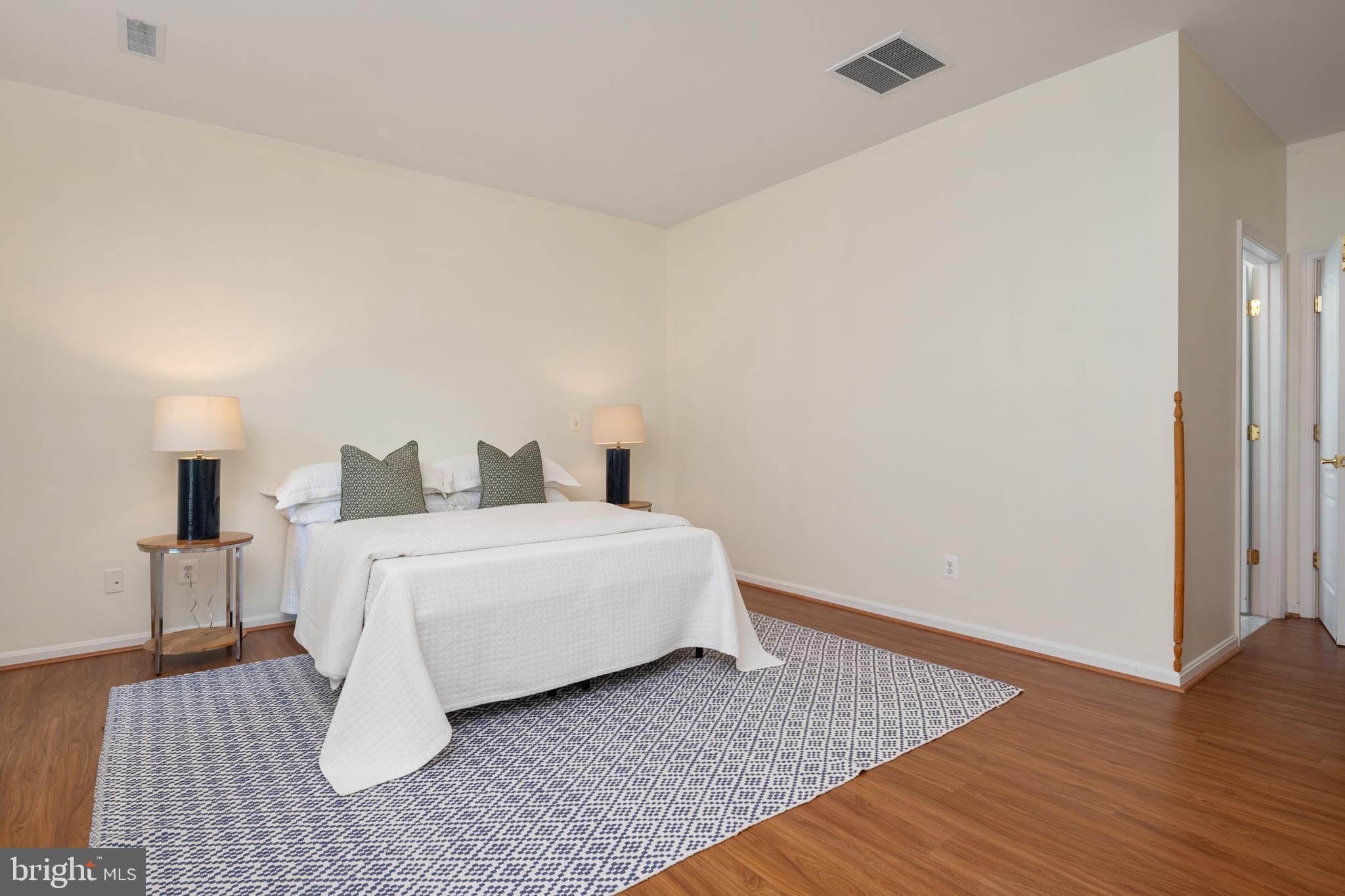 EASTON CLUB EAST - Residential