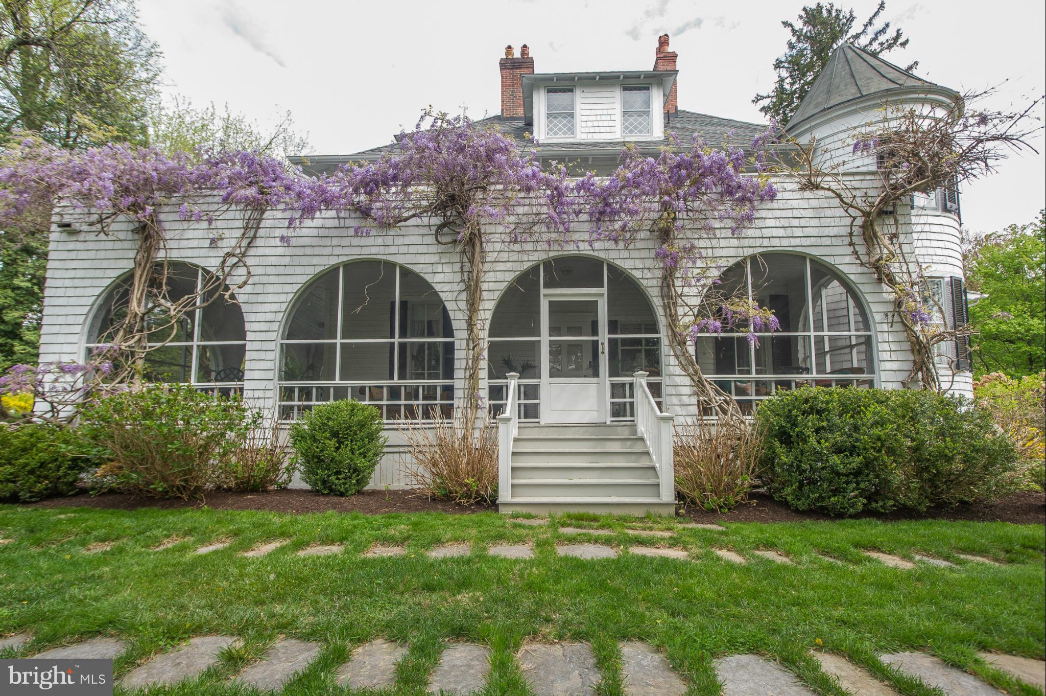 GREENSPRING - Residential