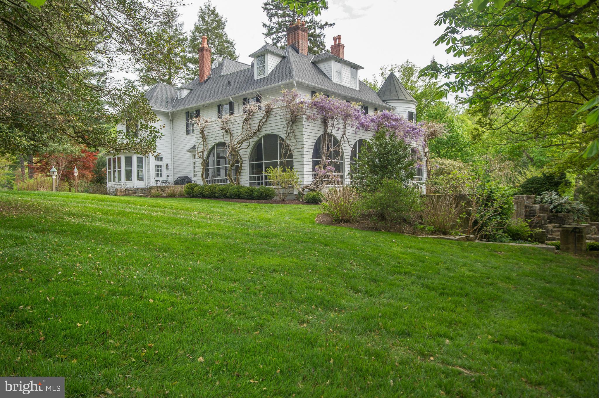 GREENSPRING - Residential