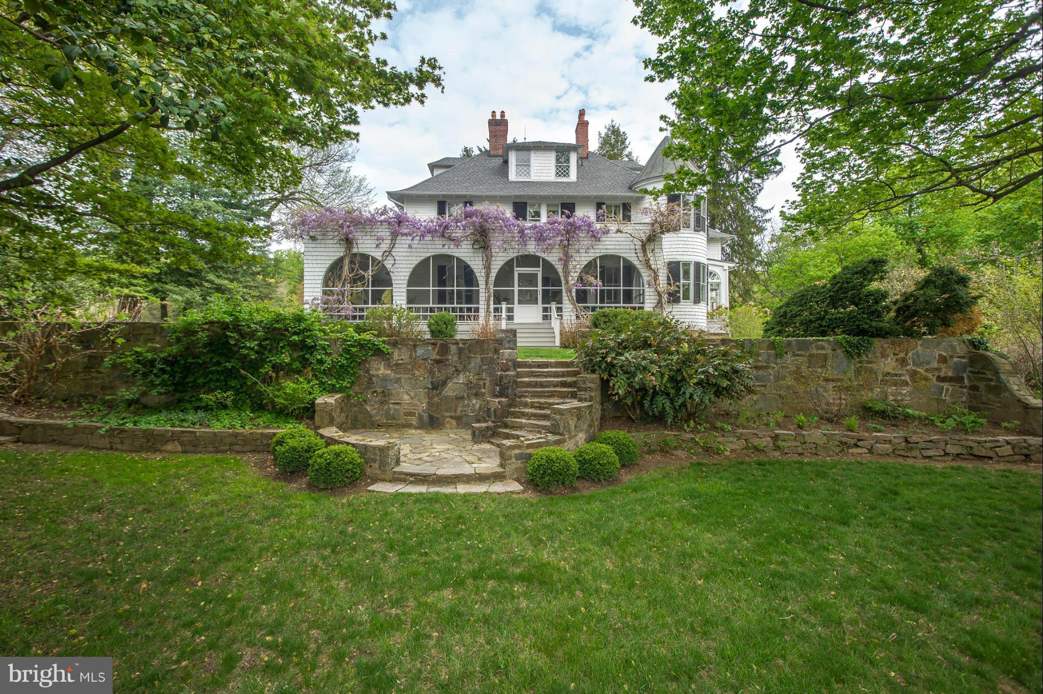 GREENSPRING - Residential