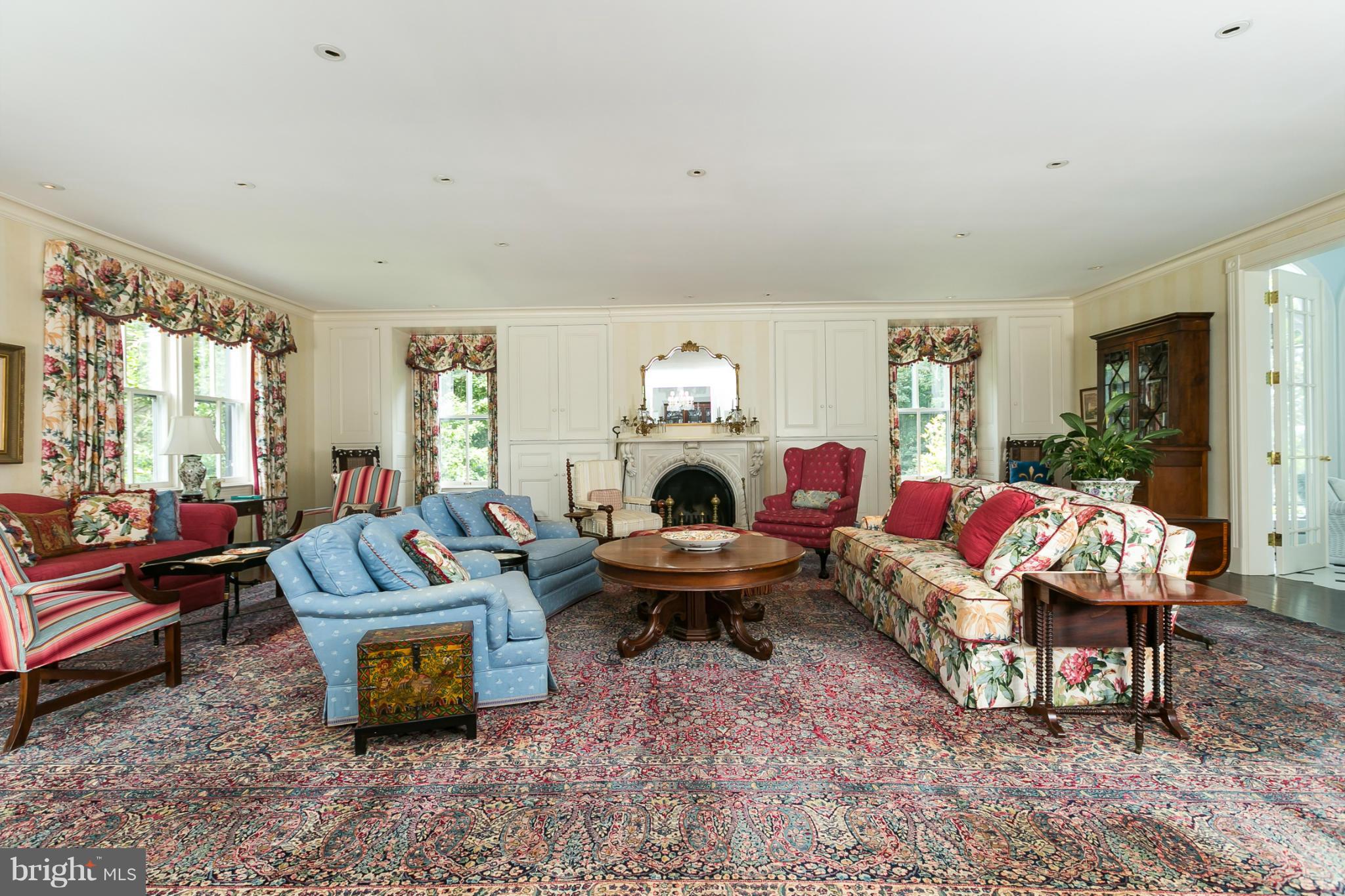 GREENSPRING - Residential