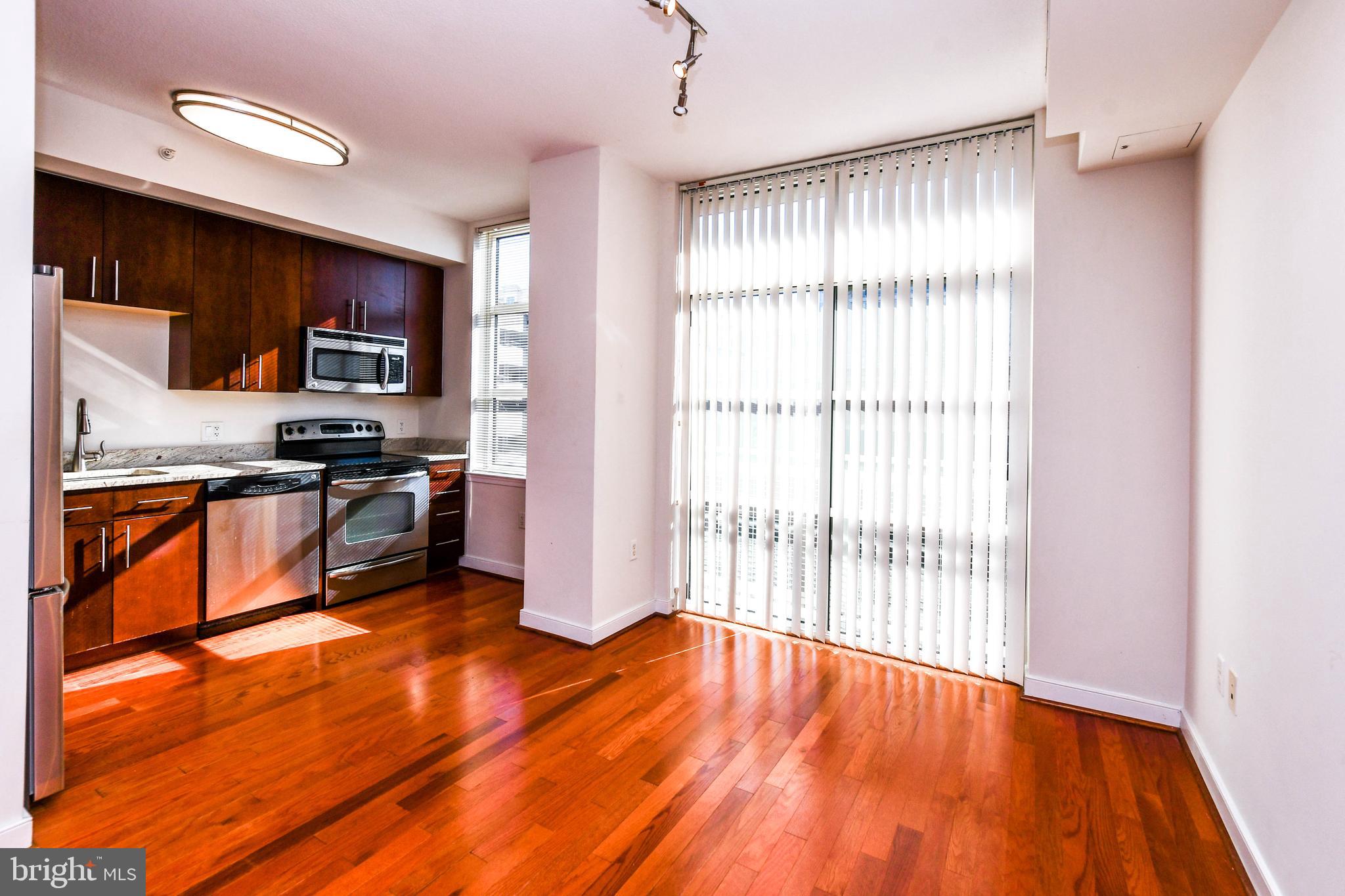 FLEET STREET CONDOMINIUMS - Residential