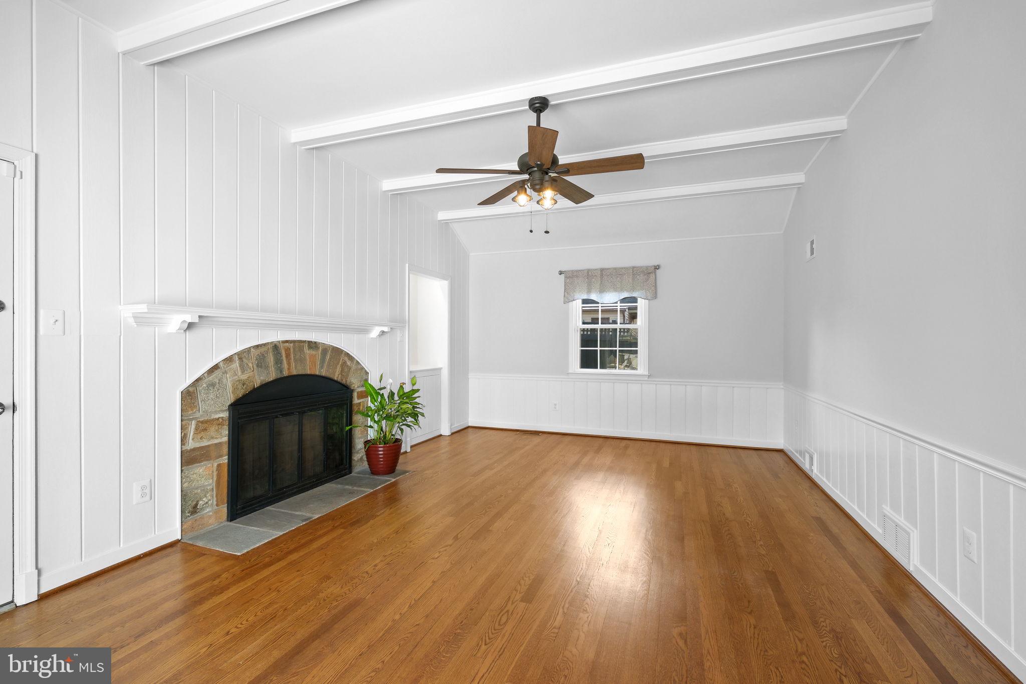 LUXMANOR - Residential