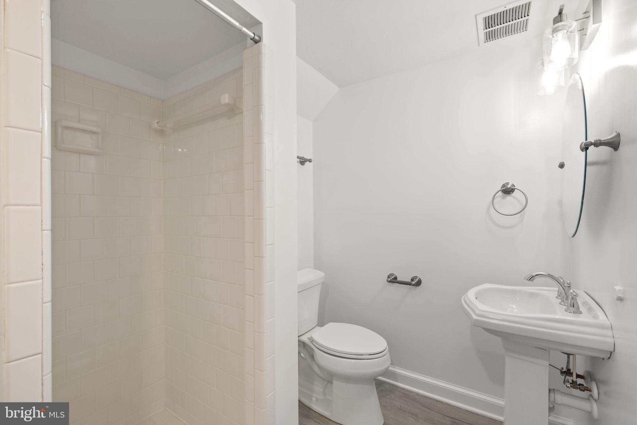 LUXMANOR - Residential