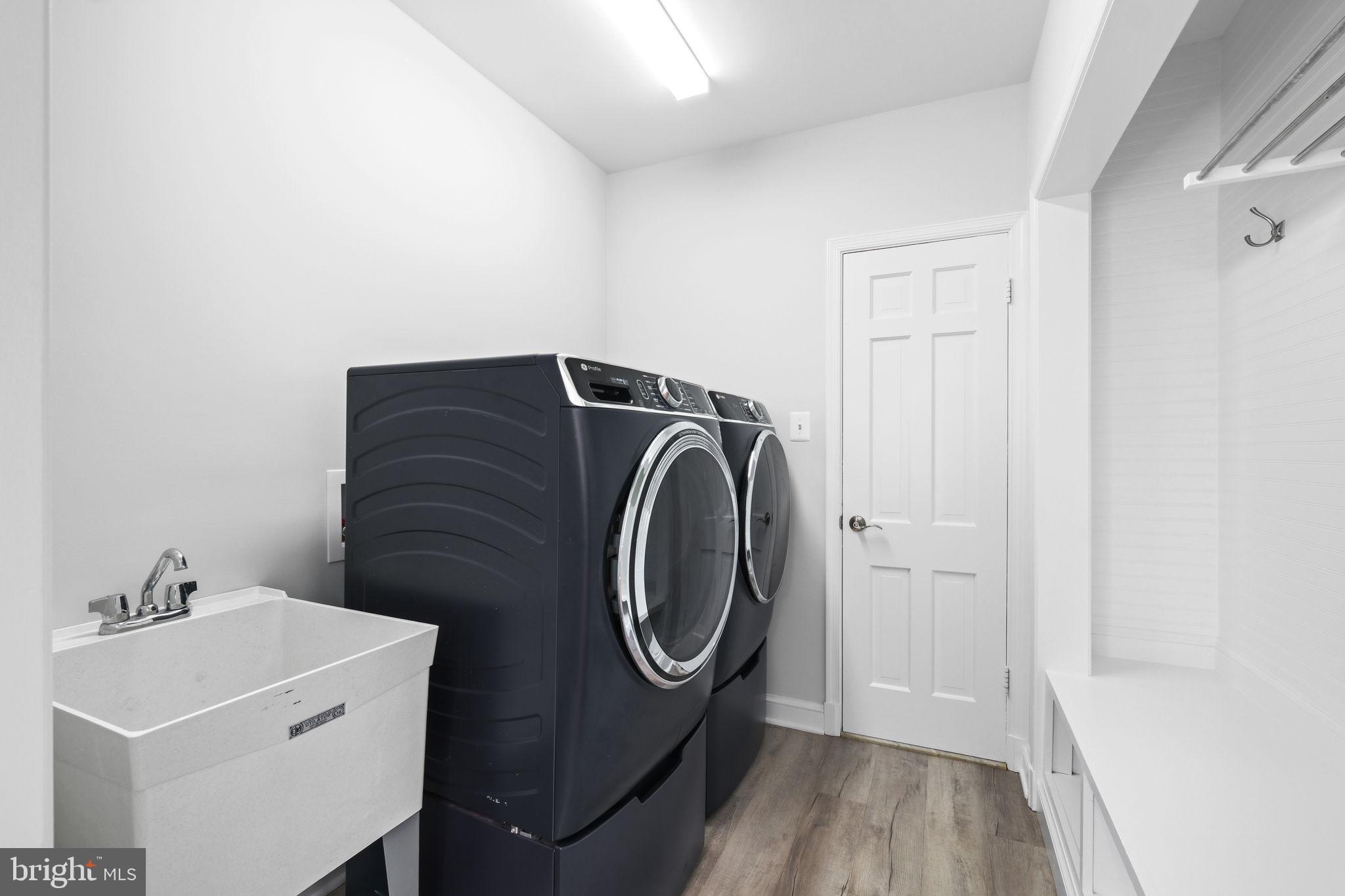 LUXMANOR - Residential