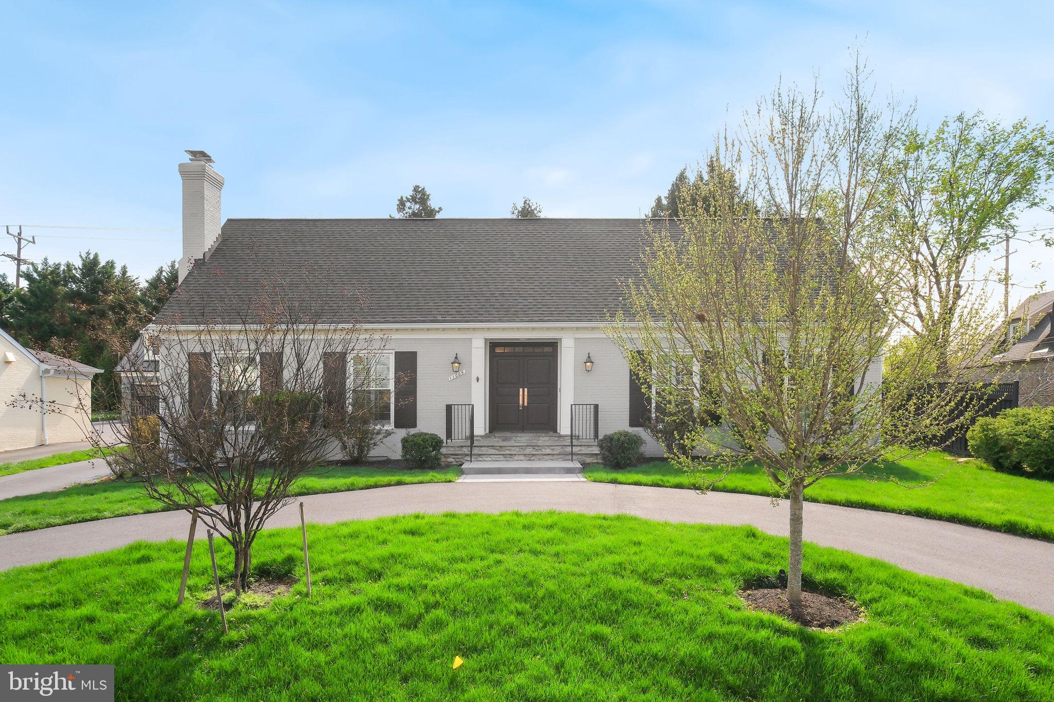 LUXMANOR - Residential