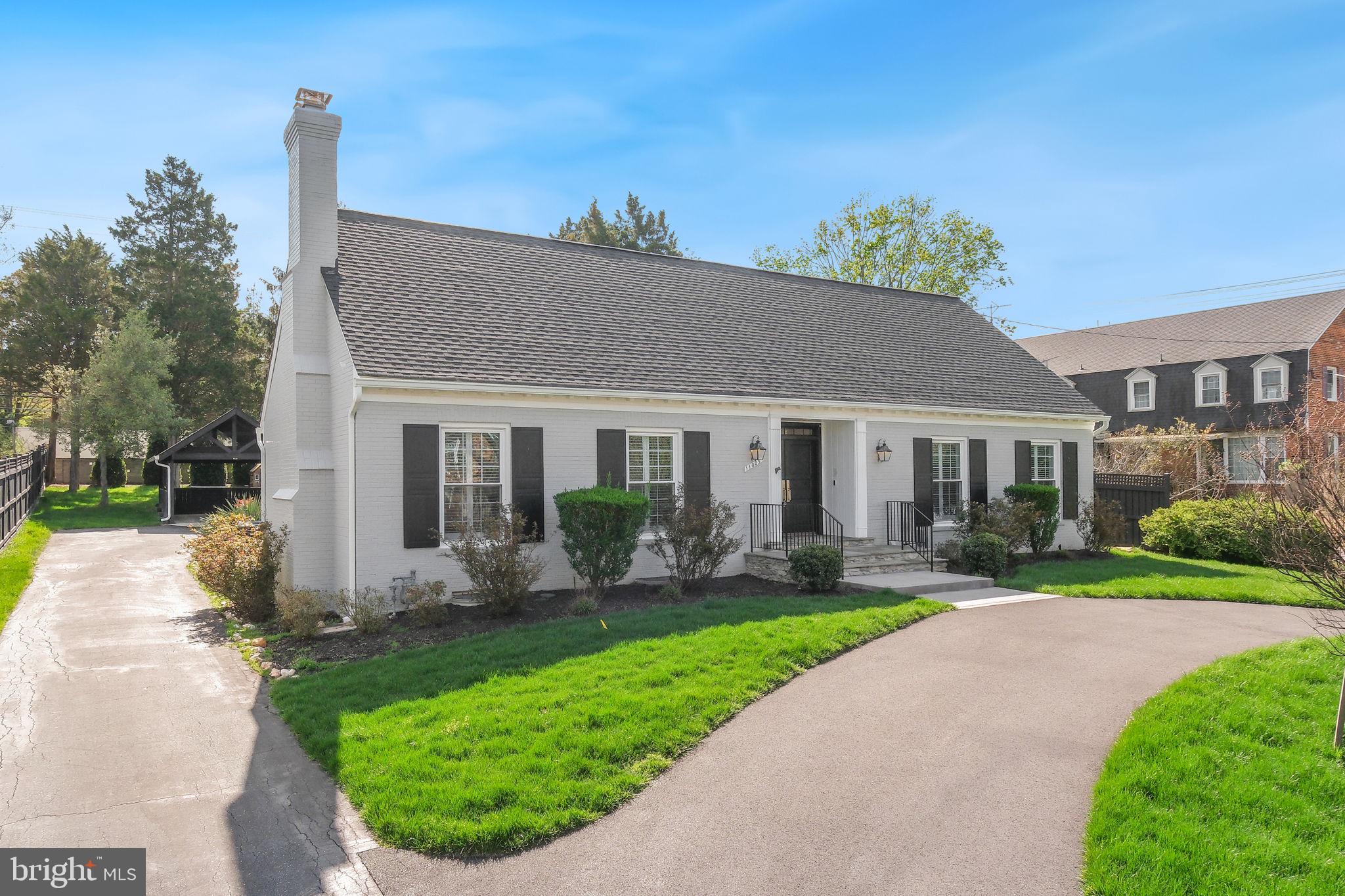 LUXMANOR - Residential