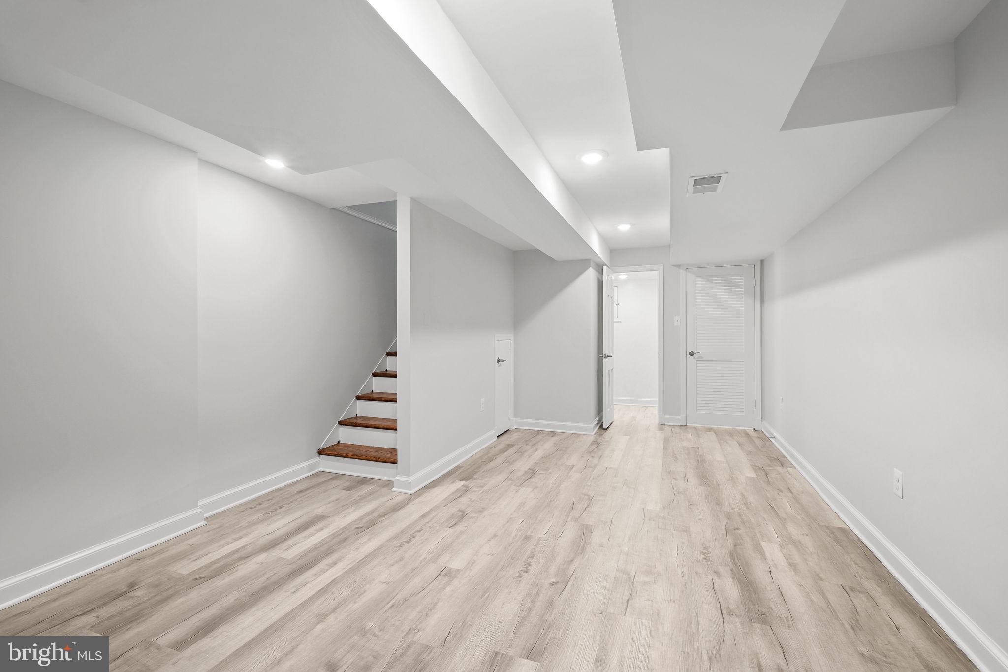 LUXMANOR - Residential