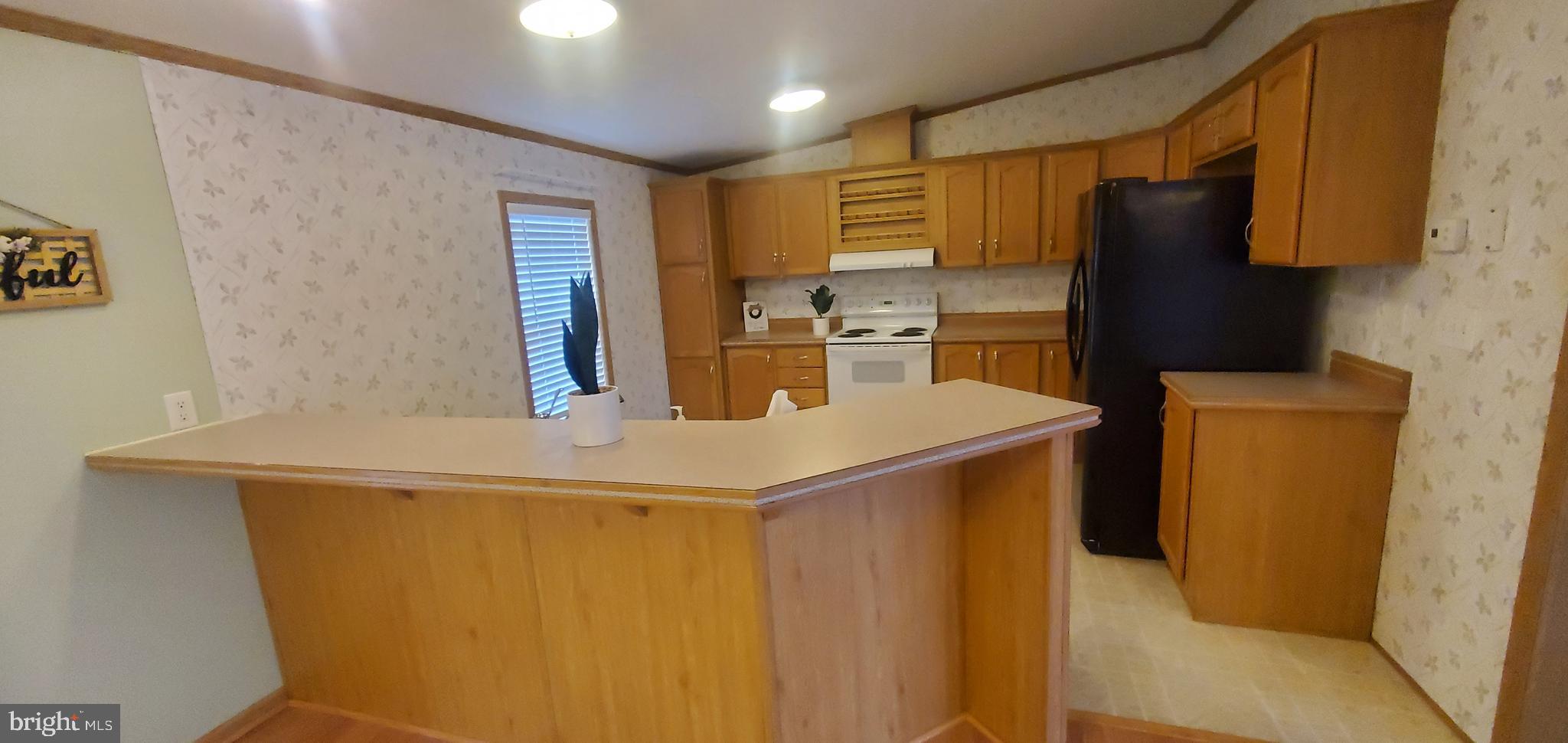 BAY COUNTRY ESTATES - Residential