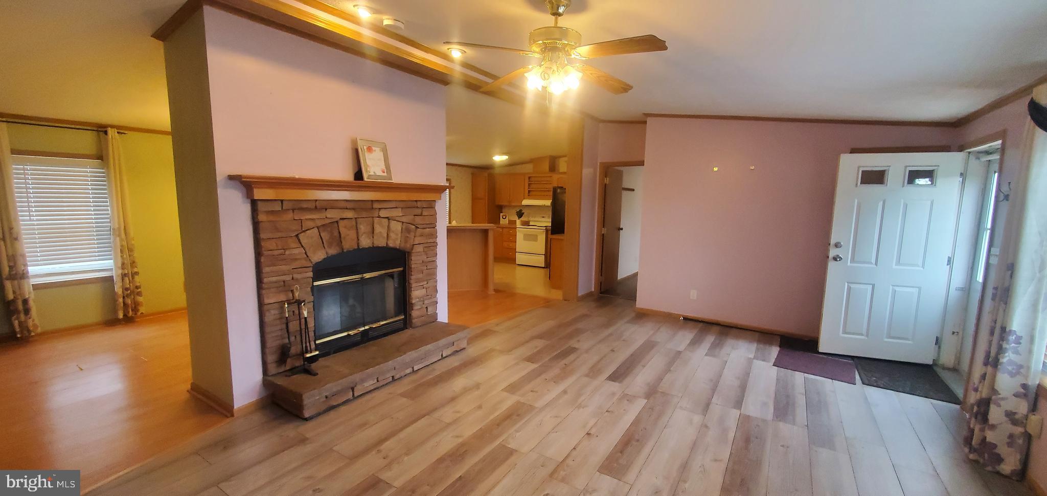 BAY COUNTRY ESTATES - Residential