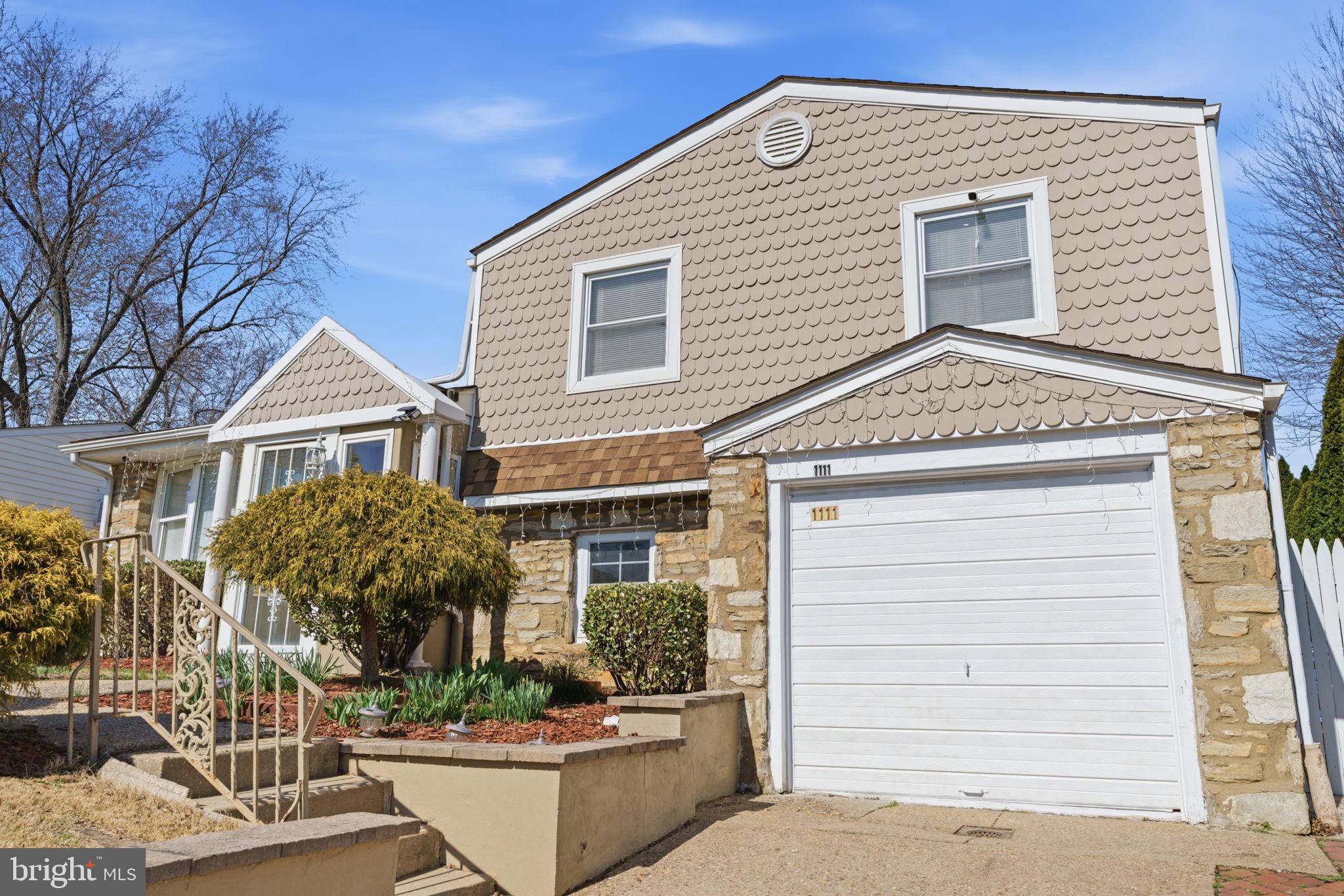 BUSTLETON - Residential