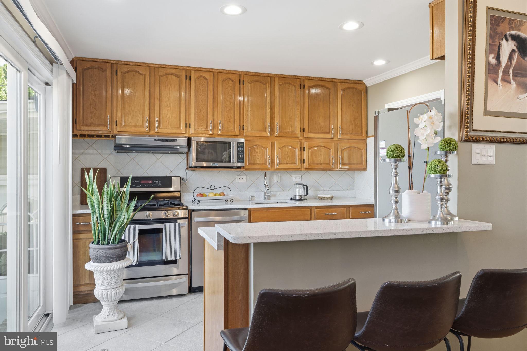 BUSTLETON - Residential