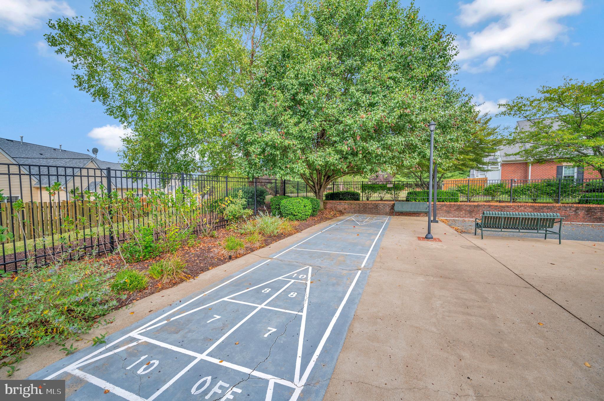 STONEFIELD - Residential