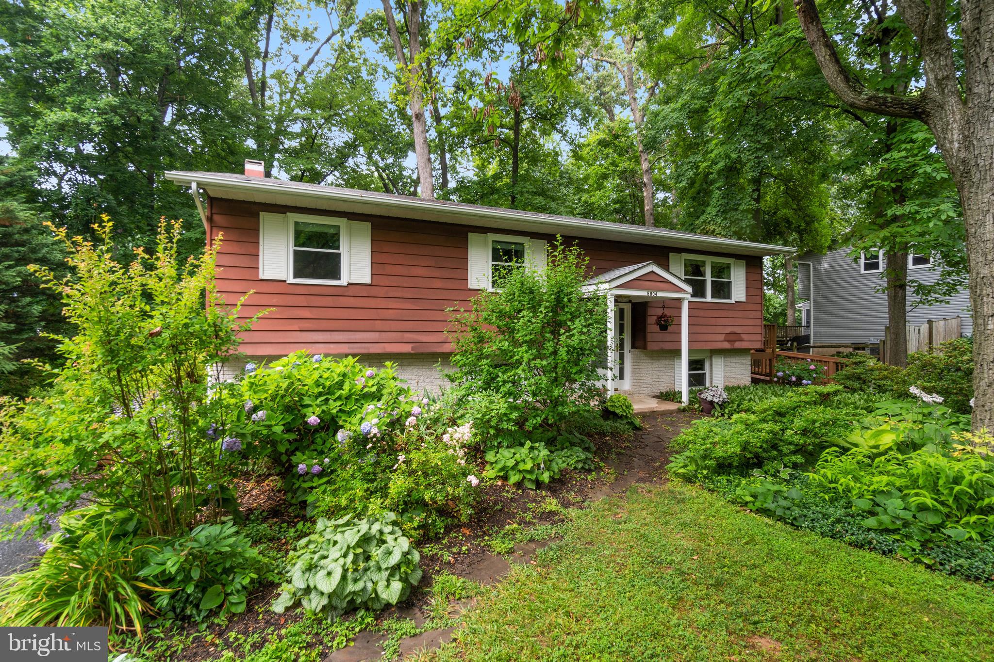 CARROLL SQUARE - Residential