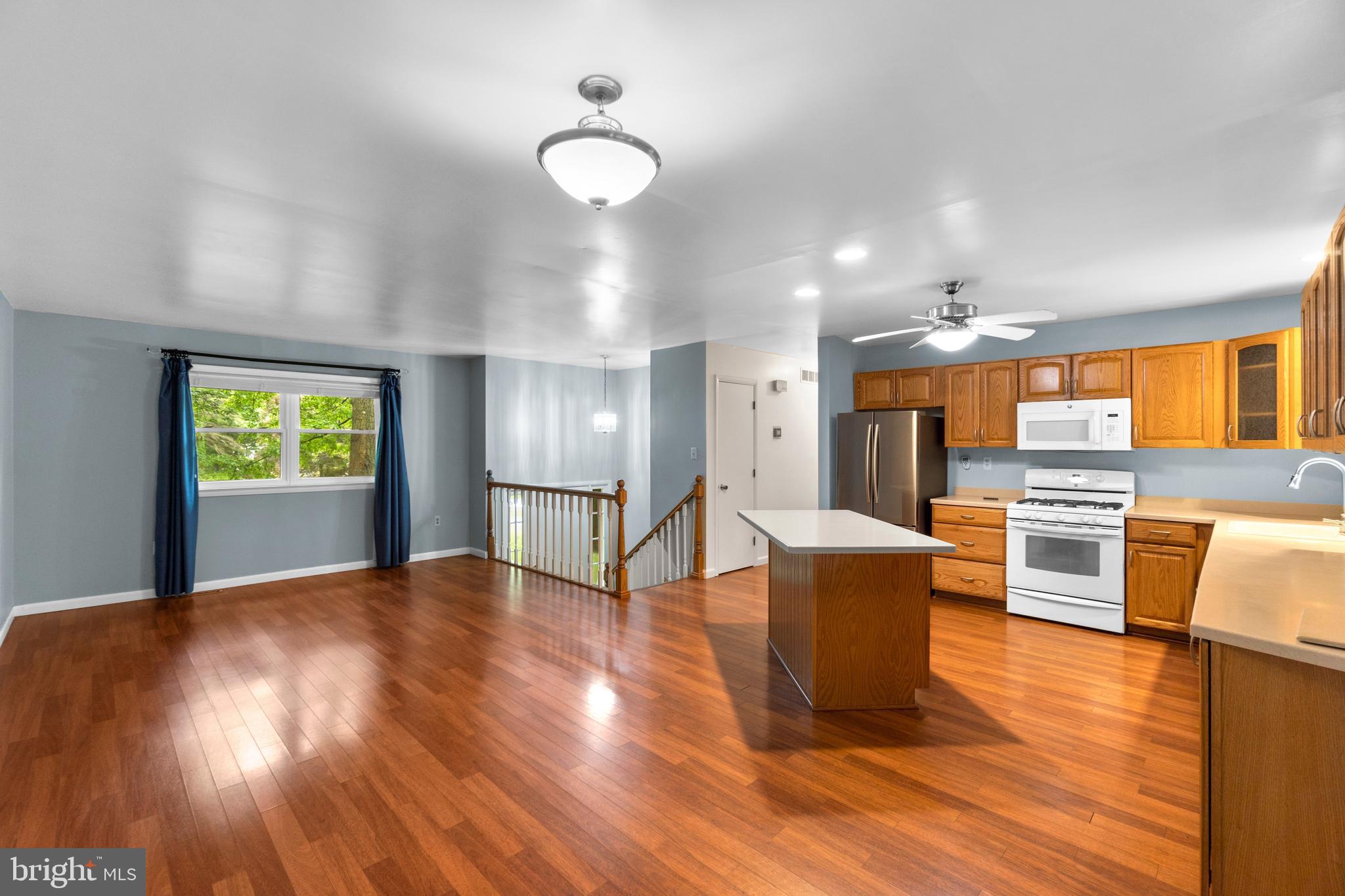 CARROLL SQUARE - Residential