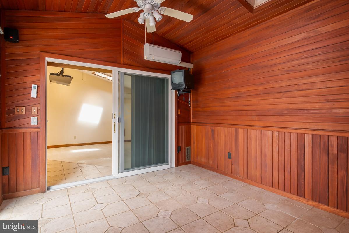 MILLMONT - Residential