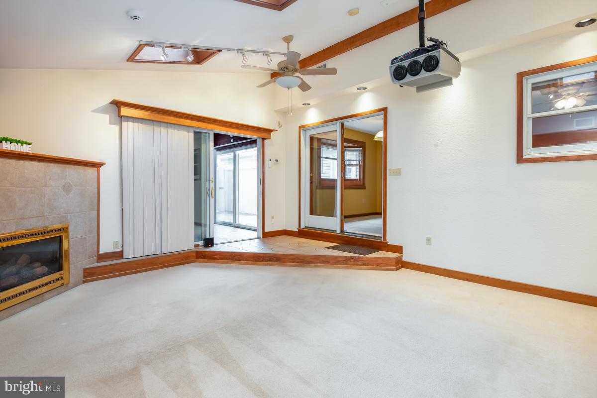 MILLMONT - Residential