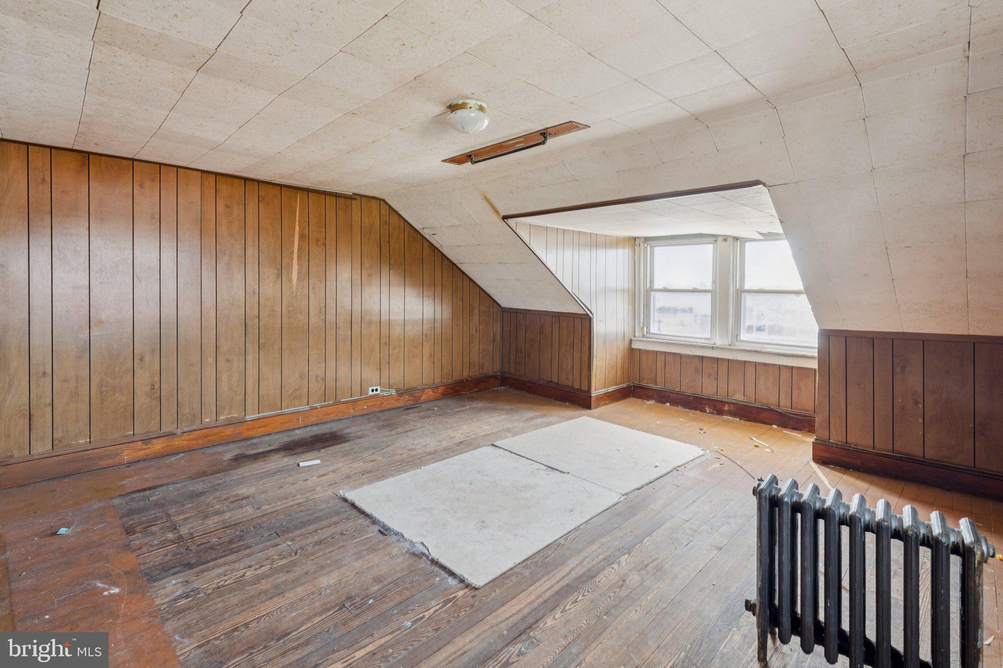EDGEMONT PARK - Residential