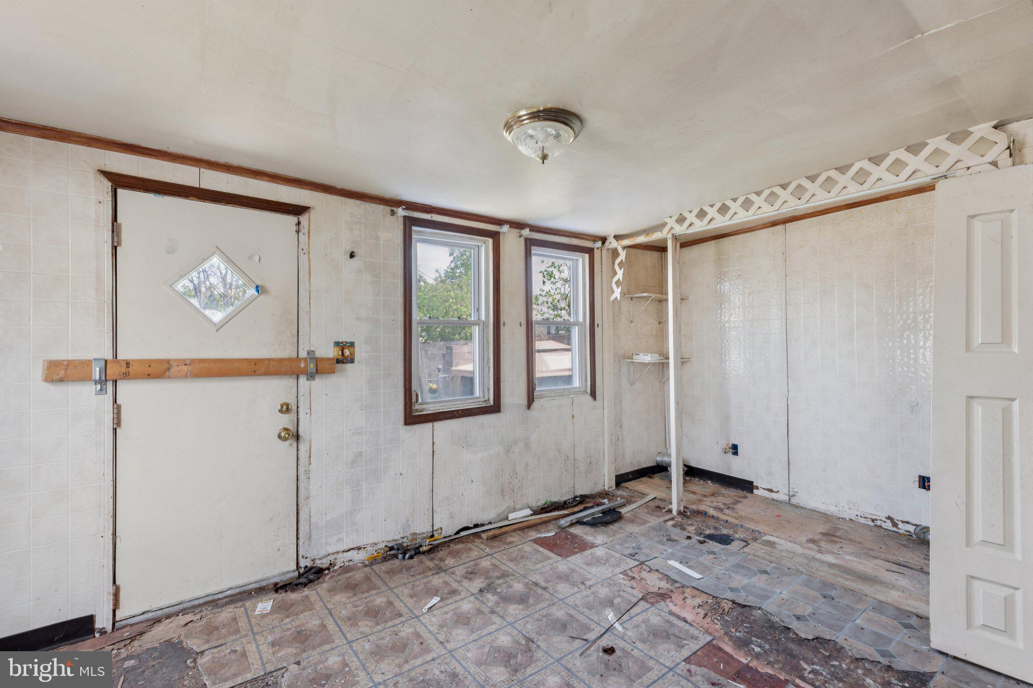 EDGEMONT PARK - Residential