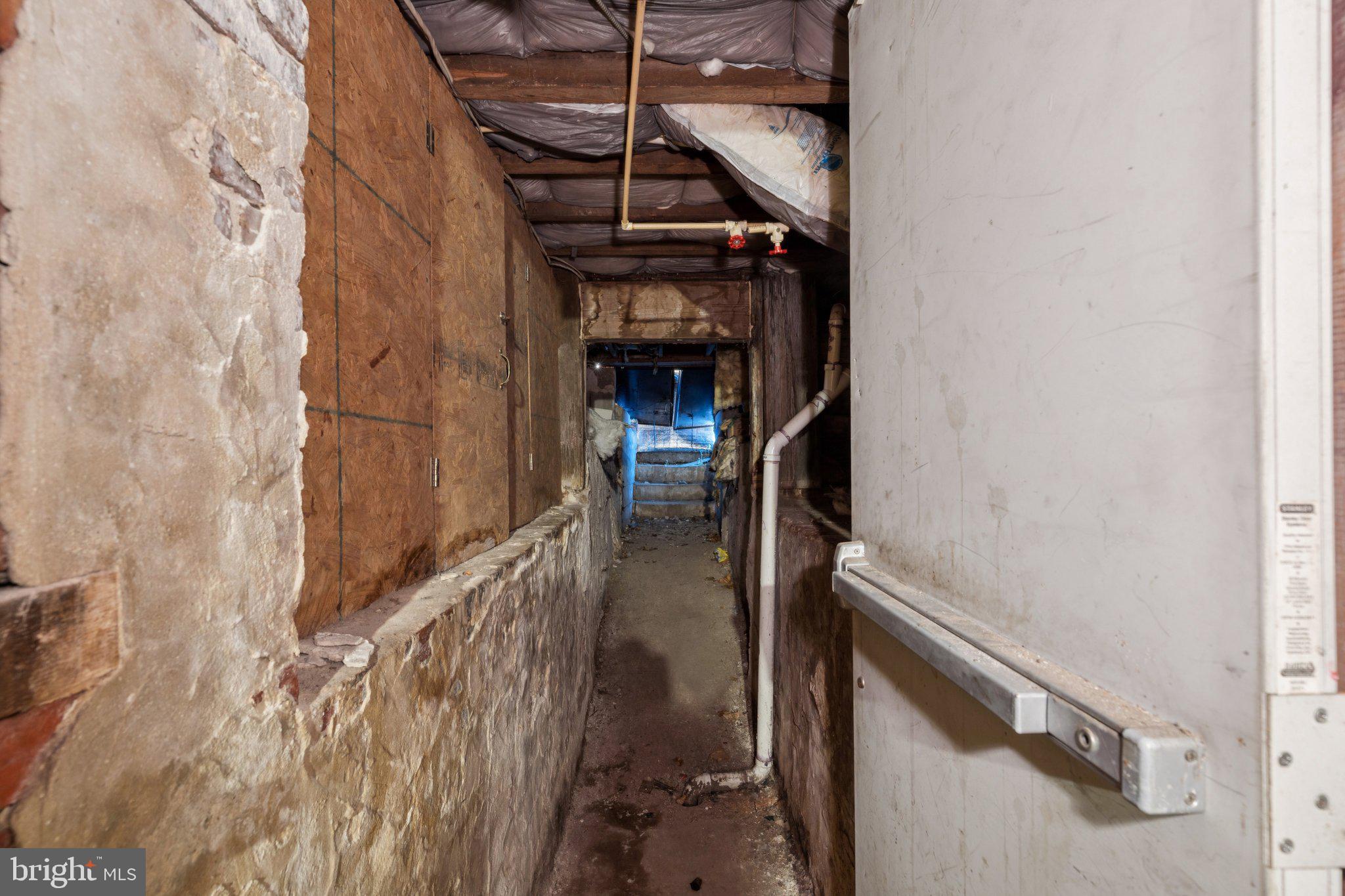 EDGEMONT PARK - Residential