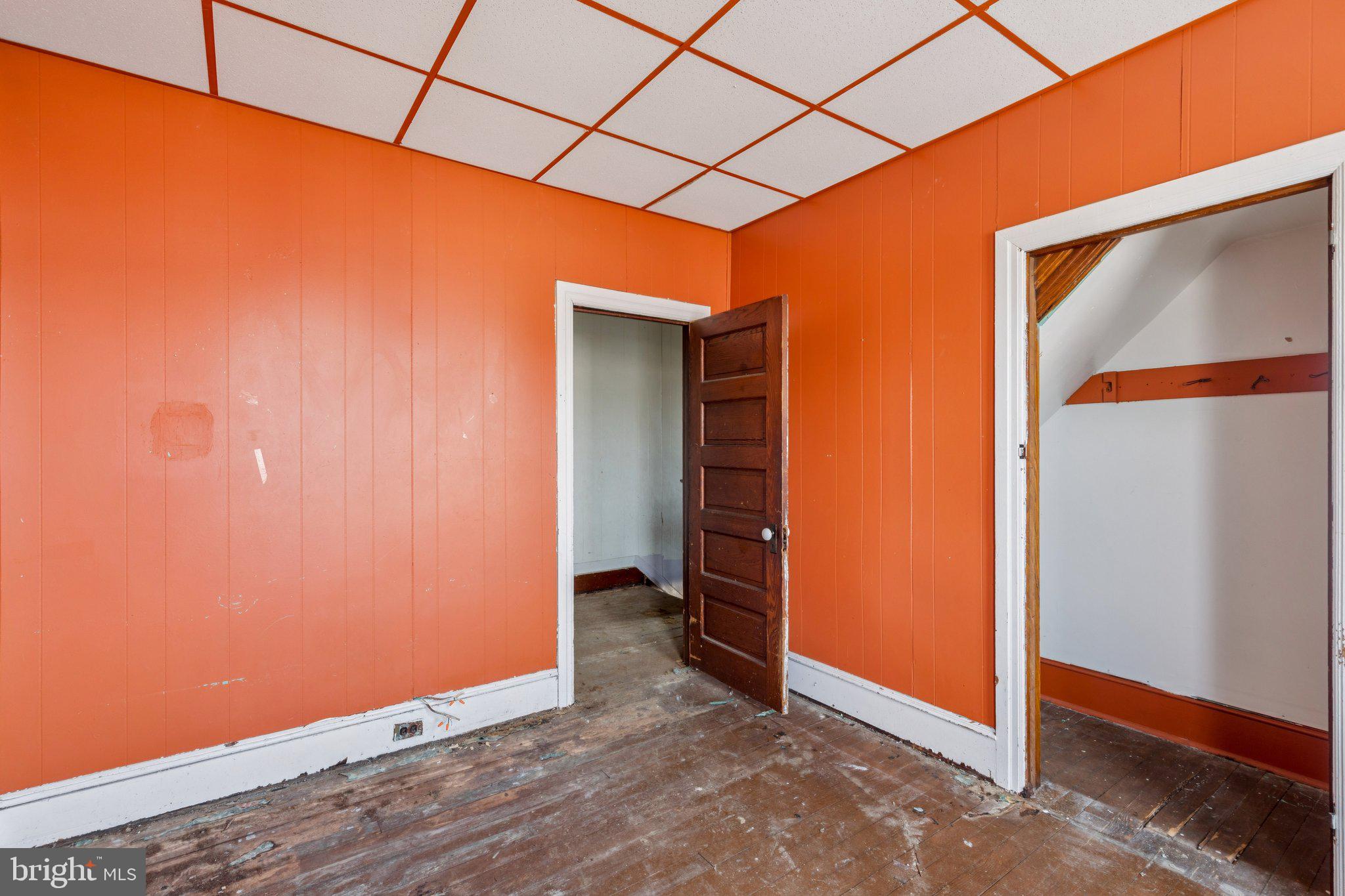 EDGEMONT PARK - Residential
