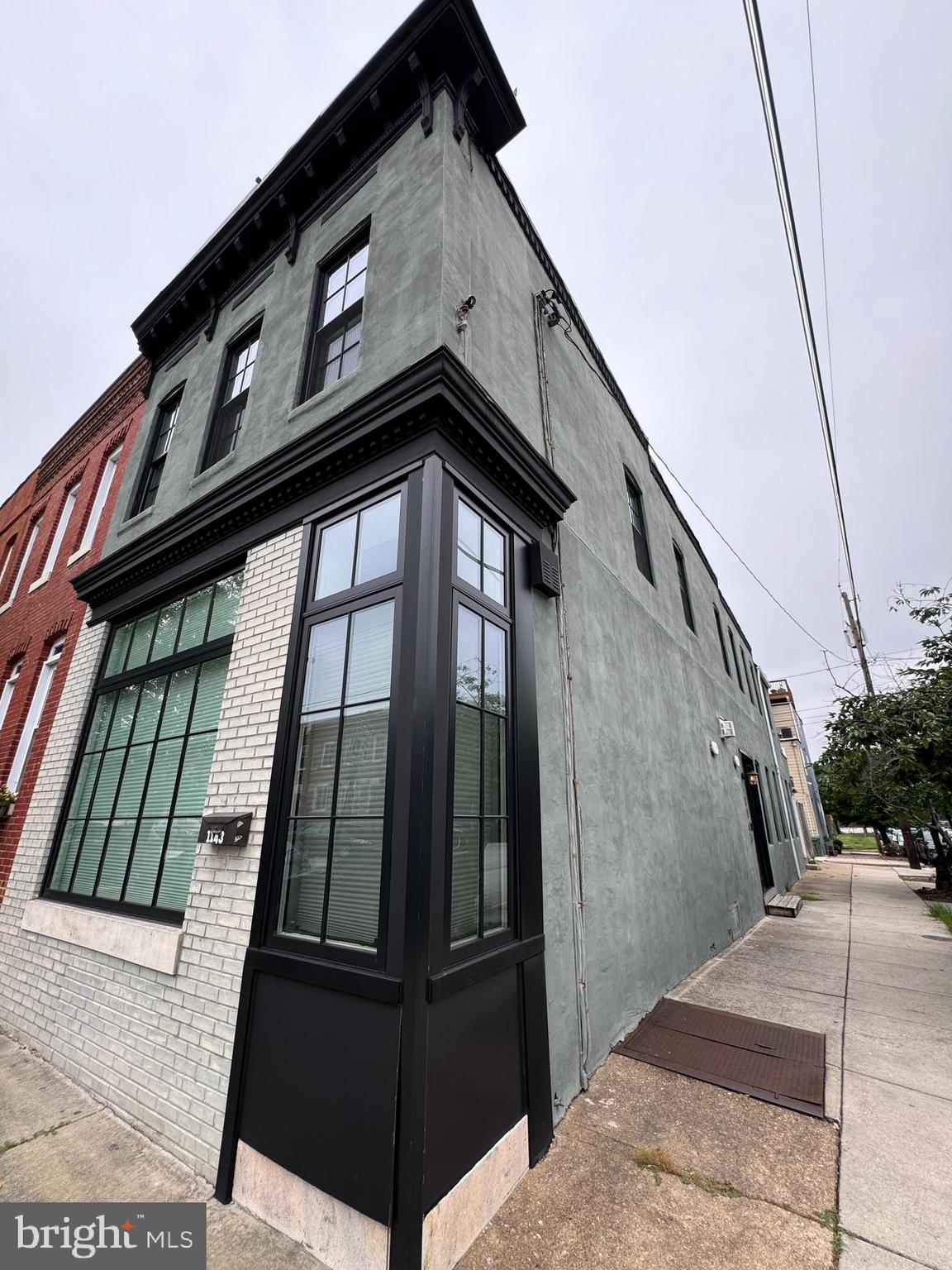 1143 HULL STREET