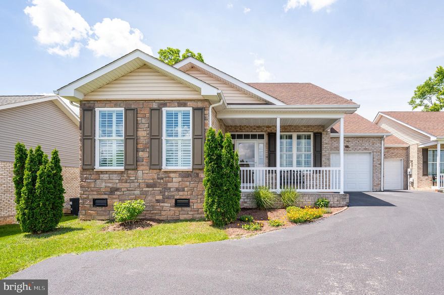 Perfect one level living in a perfect location.  This home is perfect for anyone desiring low maintenance, in town living but yet on a quiet street and close to Interstate 81, shopping, restaurants, hospital and doctors. Great area/neighborhood to walk and get your steps in! Walkable to War Memorial Park that has frequent community activities. Open floor plan over 1600 square feet, with wood floors throughout & high ceilings. Much more spacious than appears from street. Schedule today to see this incredible two bedroom two full bathrooms, two separate separate sitting areas, dining area and large laundry room with storage room, PLUS garage! Unique opportunity on this one! Properties like this do not come available often.