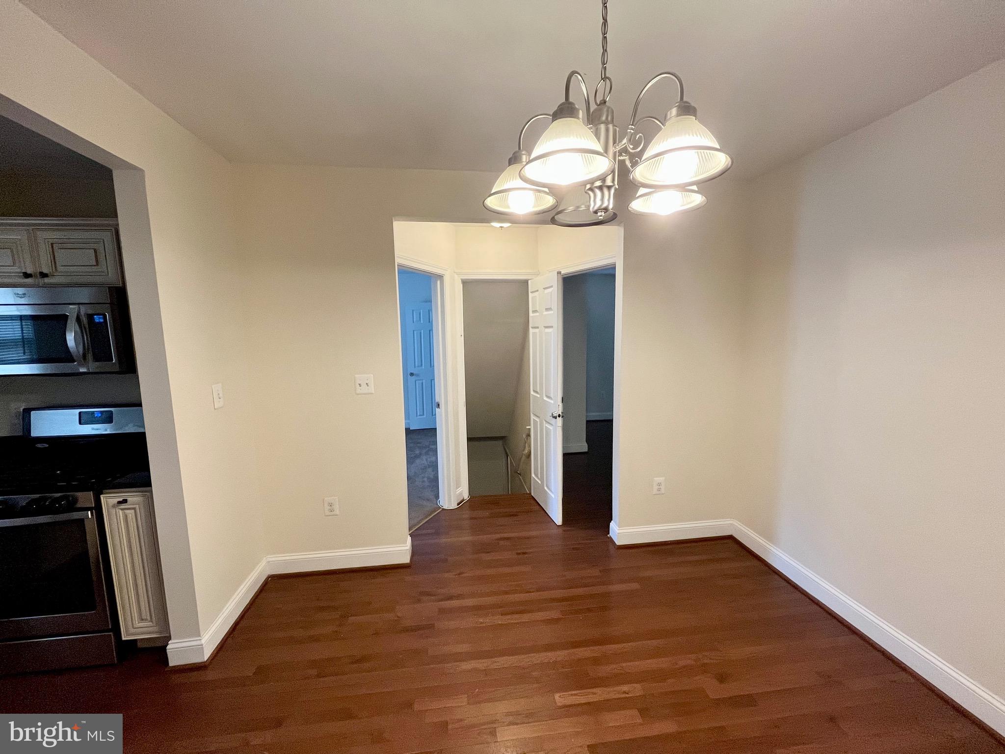 COTTAGE CITY - Residential Lease