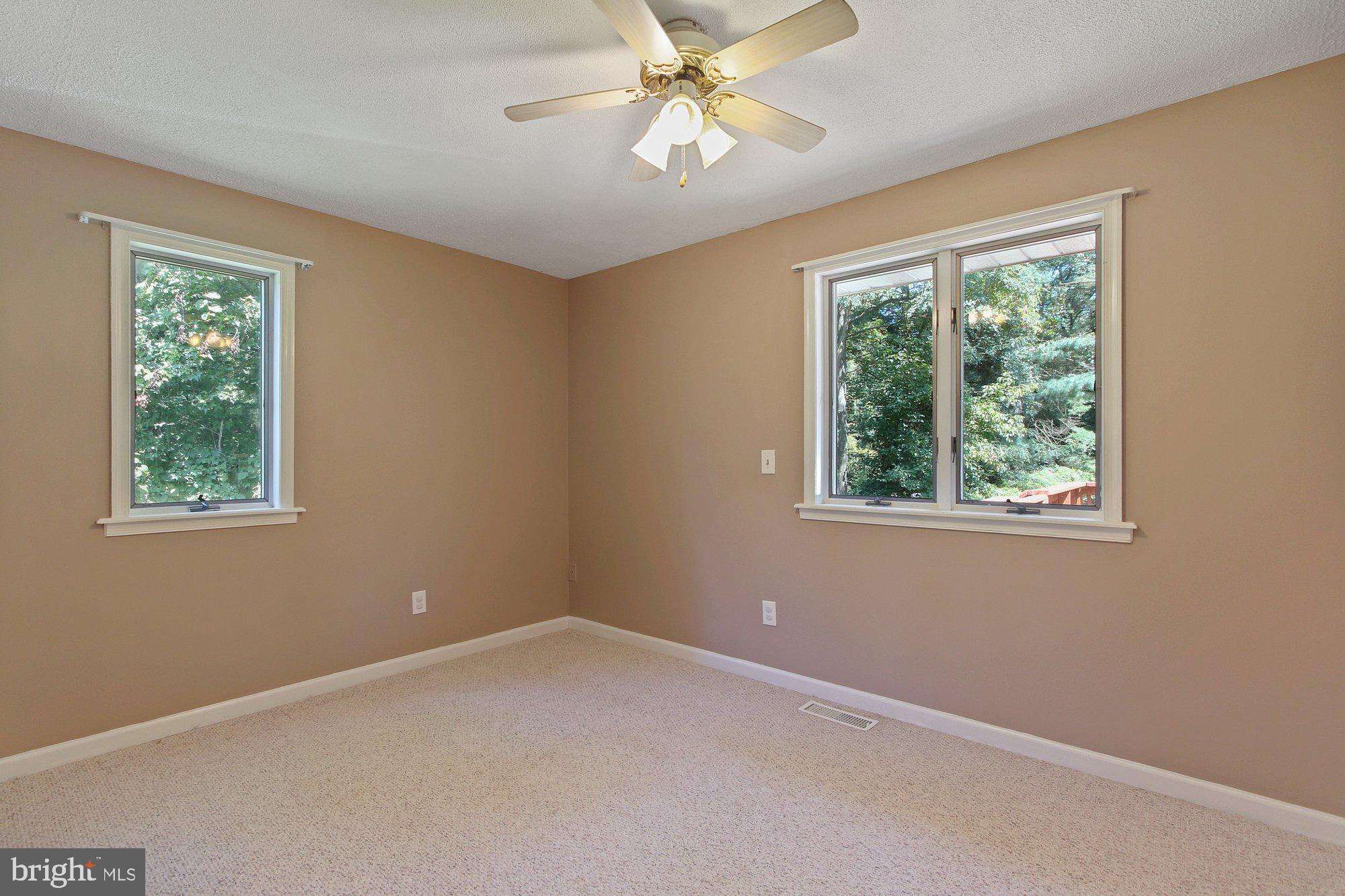 PERRYVILLE - Residential