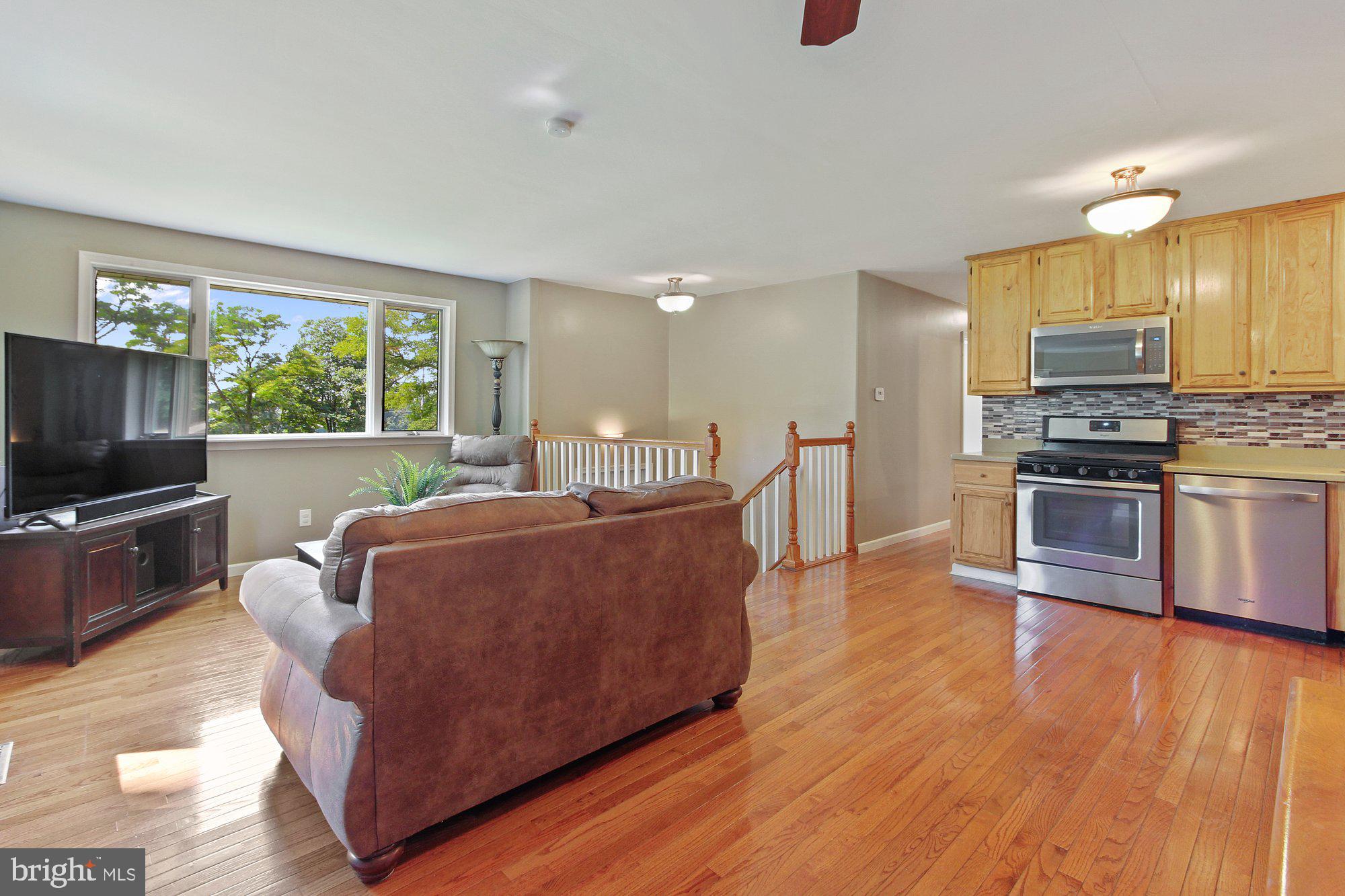 PERRYVILLE - Residential