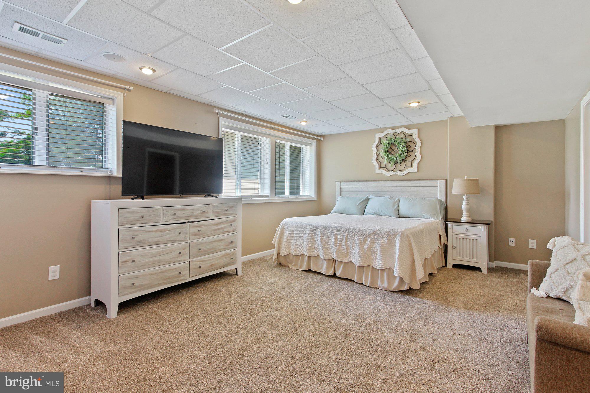 PERRYVILLE - Residential