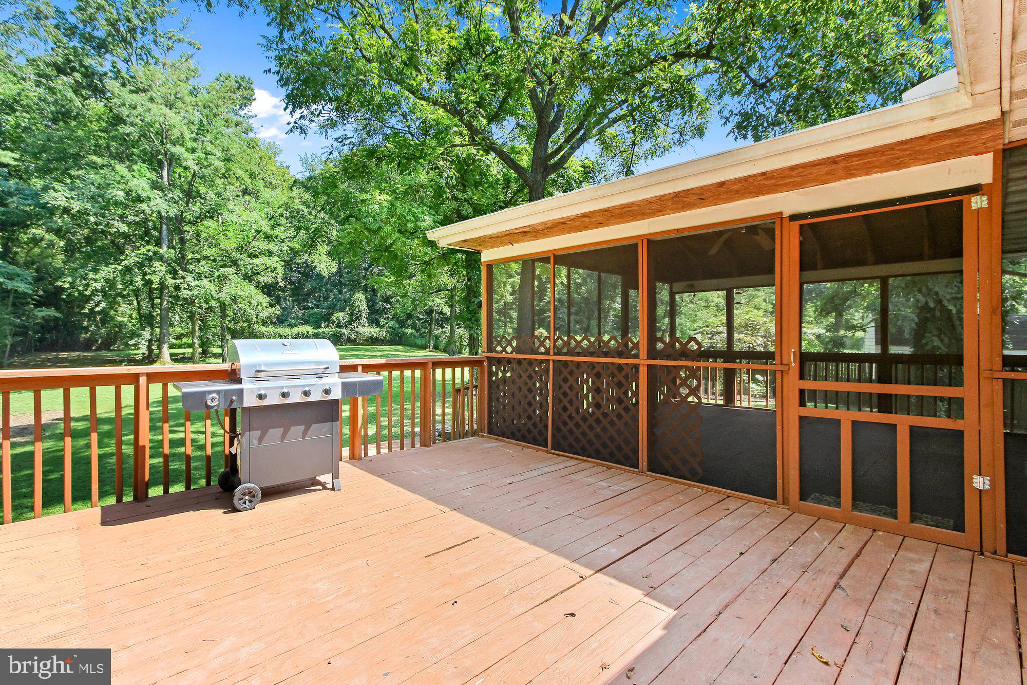 PERRYVILLE - Residential