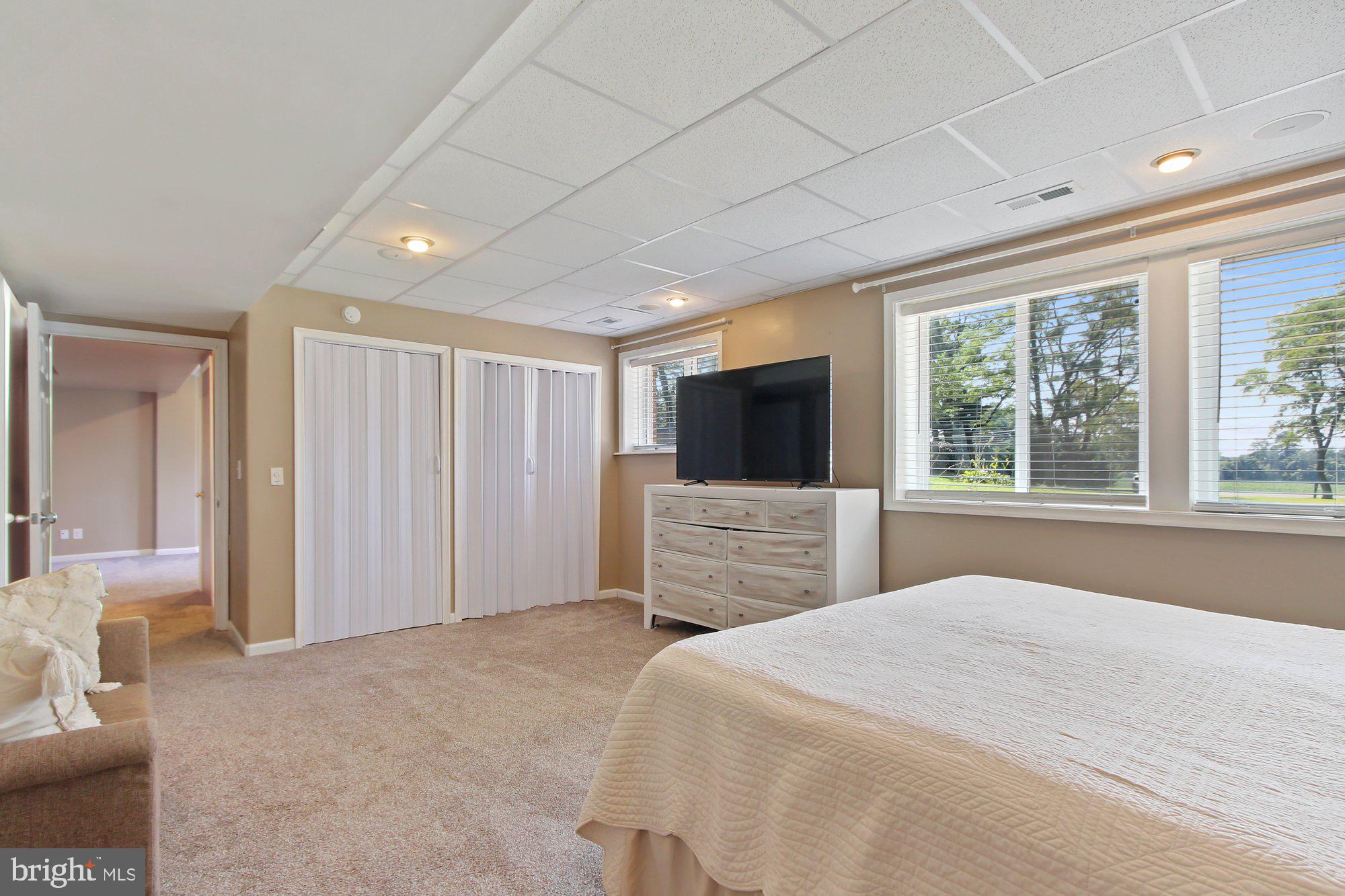 PERRYVILLE - Residential