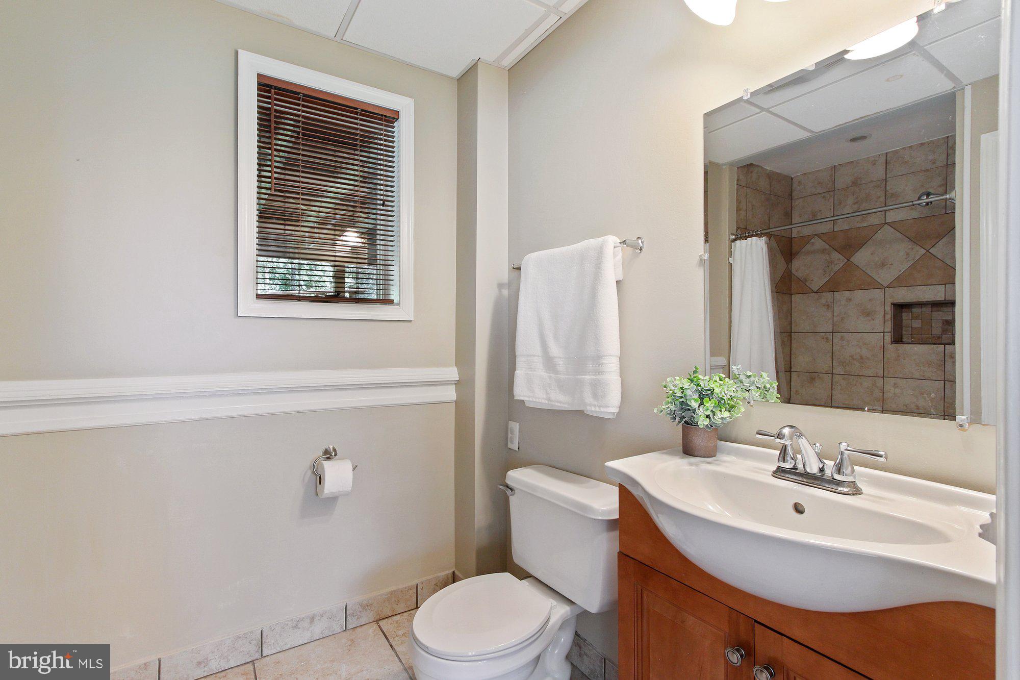 PERRYVILLE - Residential