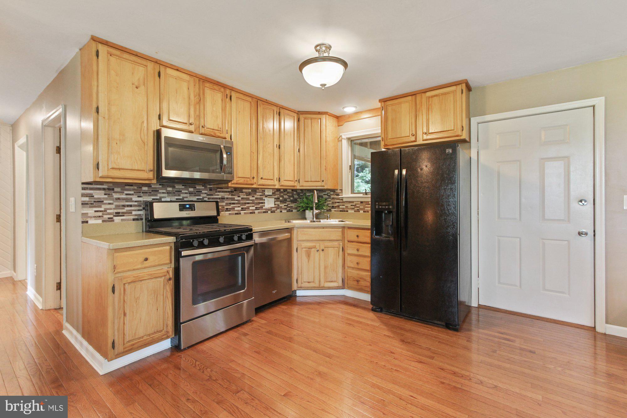 PERRYVILLE - Residential