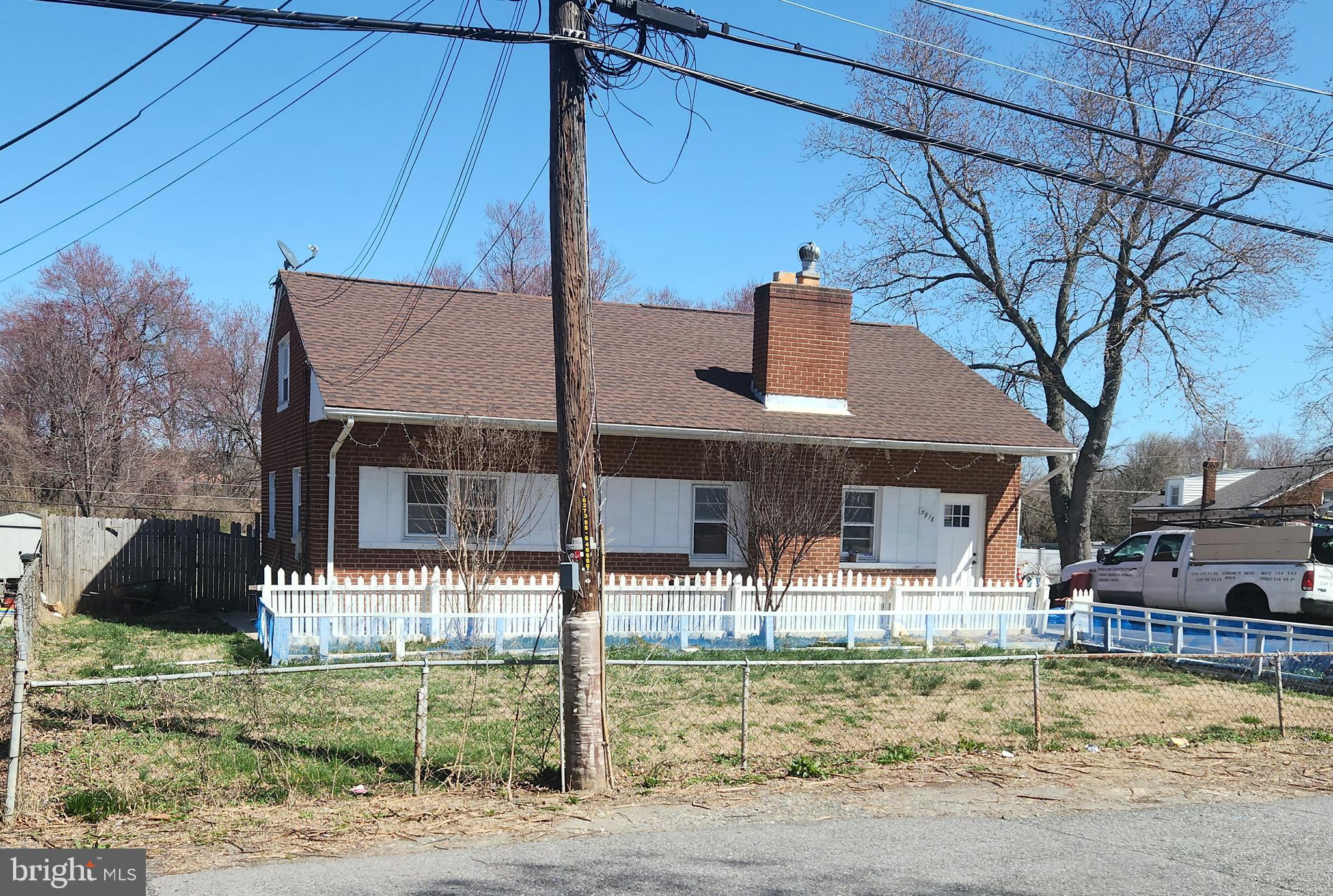 CAMP SPRINGS - Residential