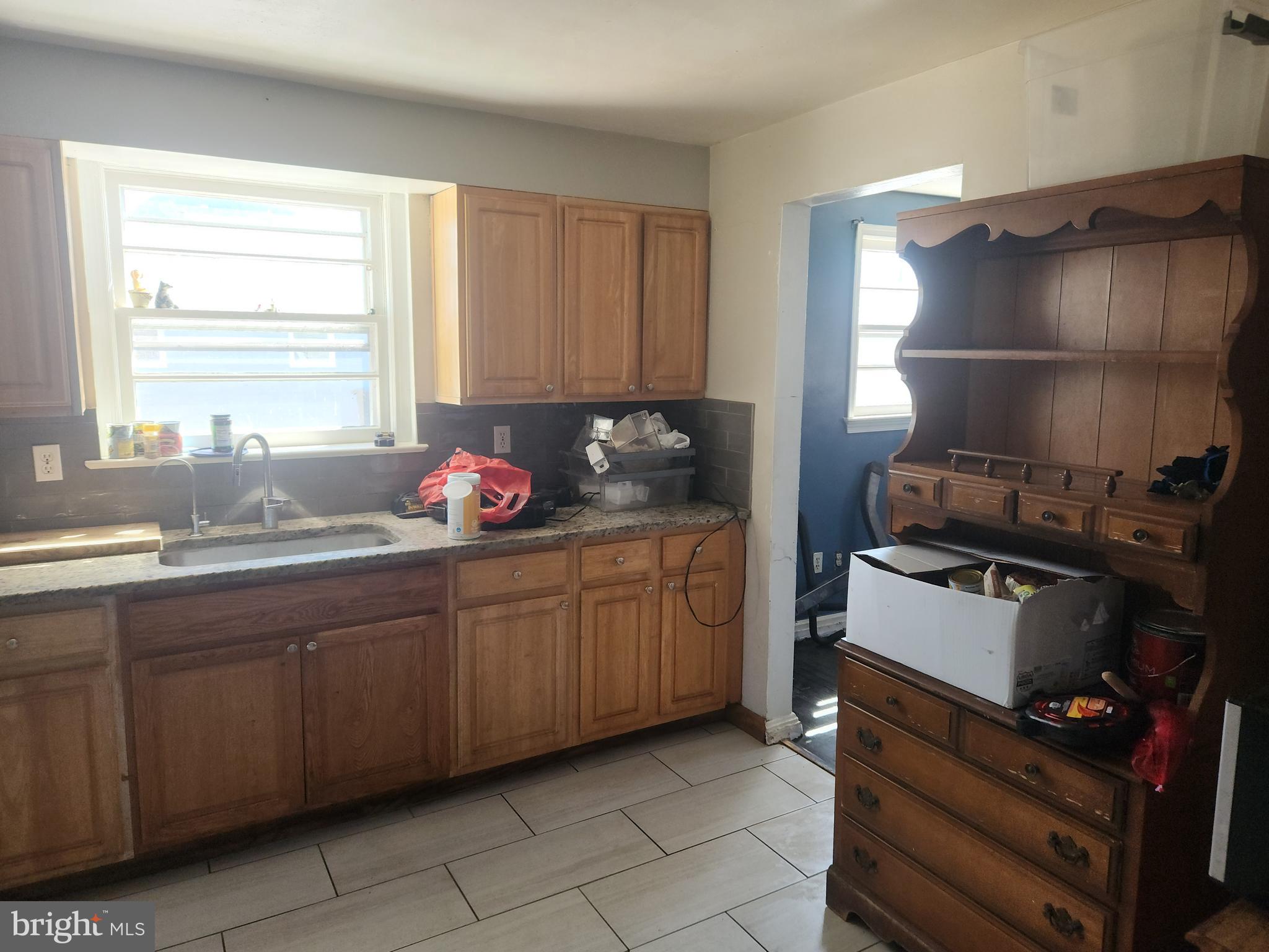 CAMP SPRINGS - Residential