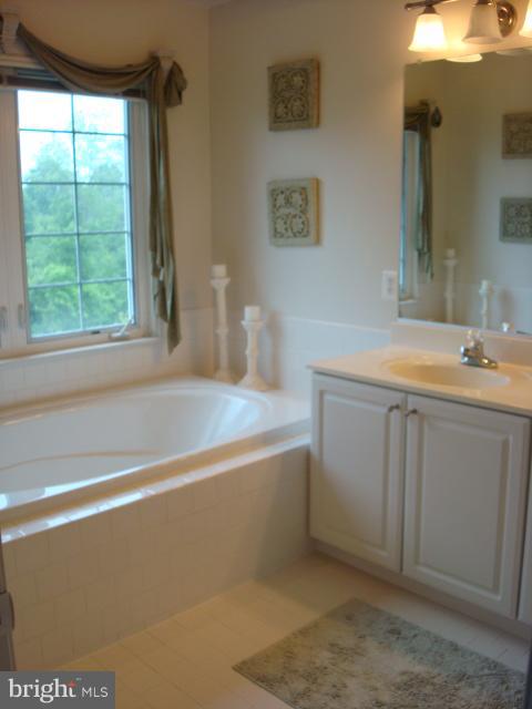 VILLAGE OF LONG REACH - Residential Lease