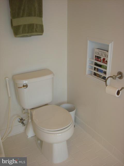 VILLAGE OF LONG REACH - Residential Lease