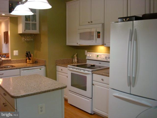 VILLAGE OF LONG REACH - Residential Lease