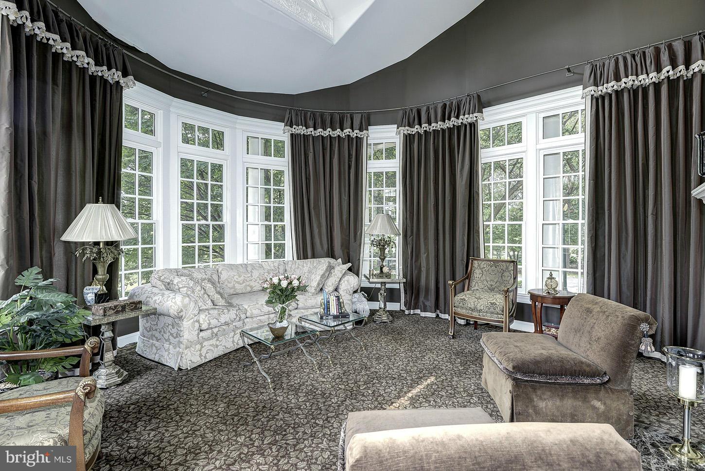 AVENEL - Residential