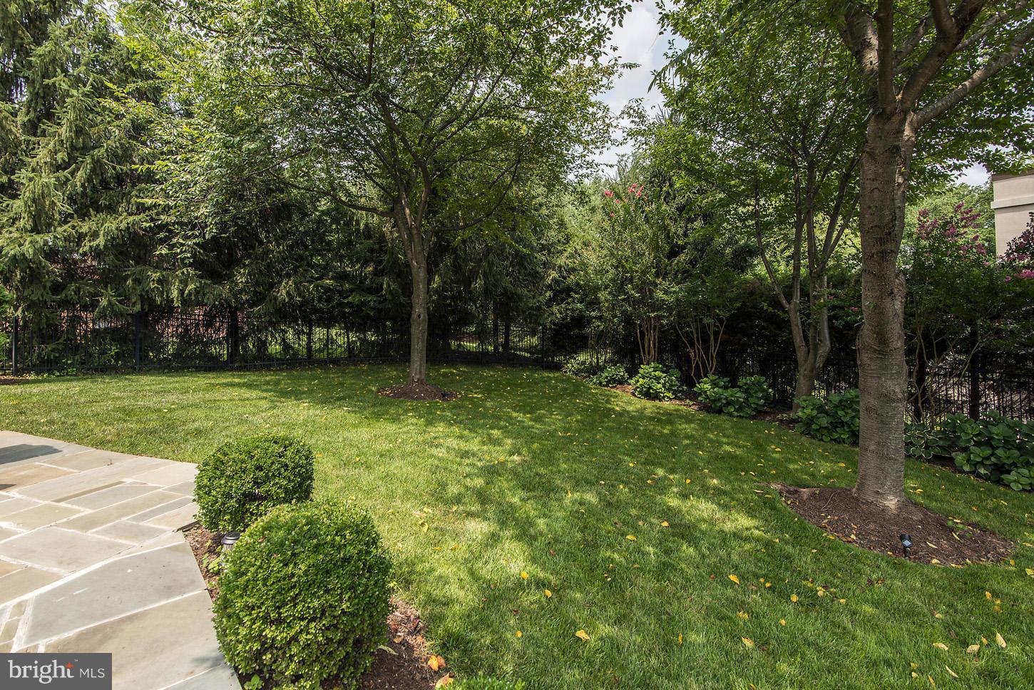 AVENEL - Residential