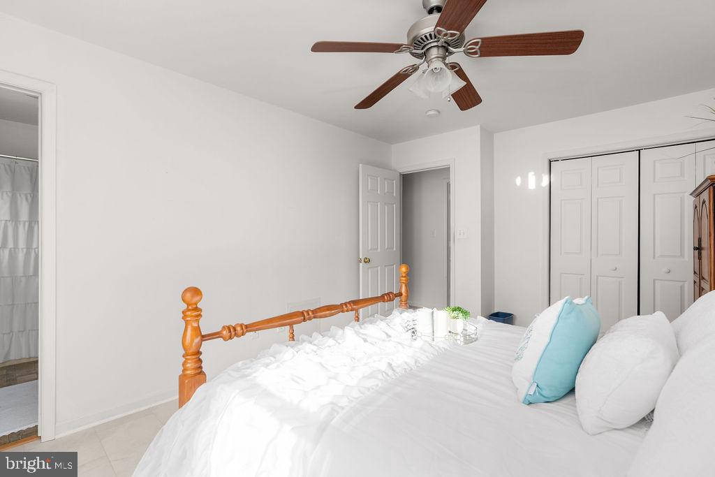 CLASSIC SHORES - Residential